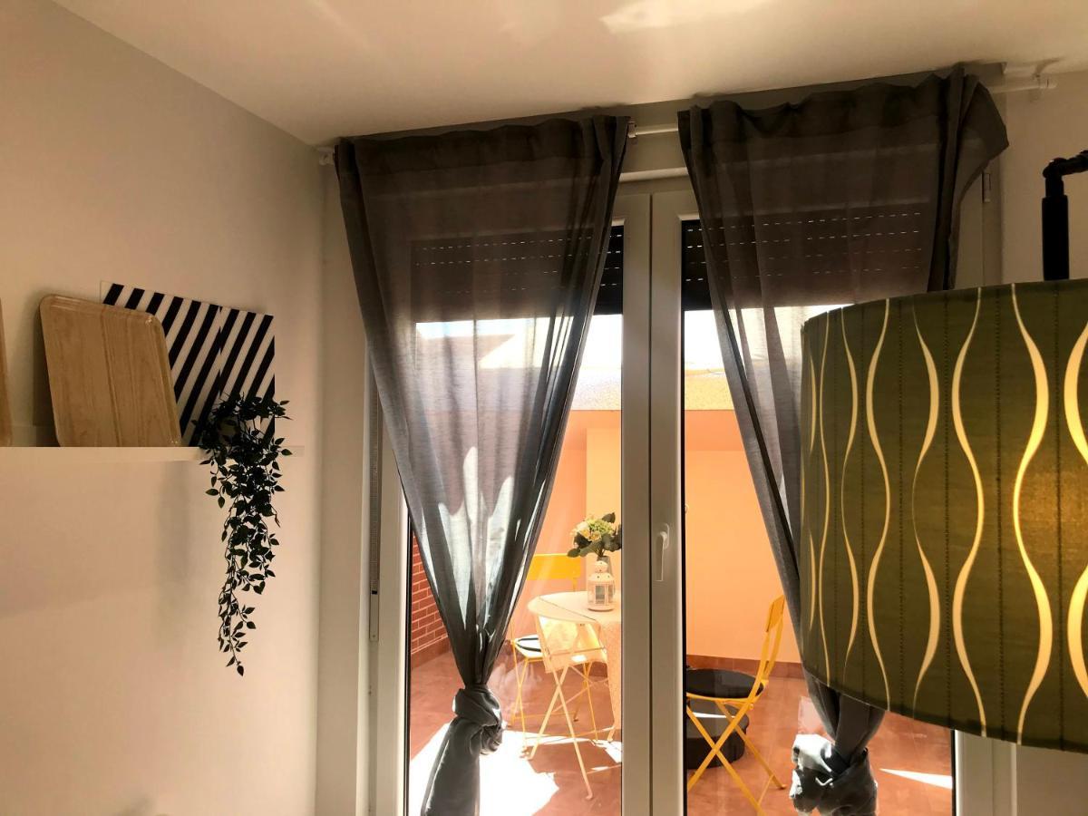 Insidehome Apartments - La Casita De Oscar Palencia Bagian luar foto